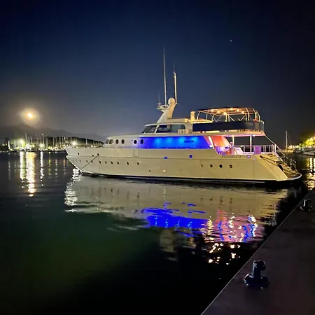 Cohete Boat Ameglia